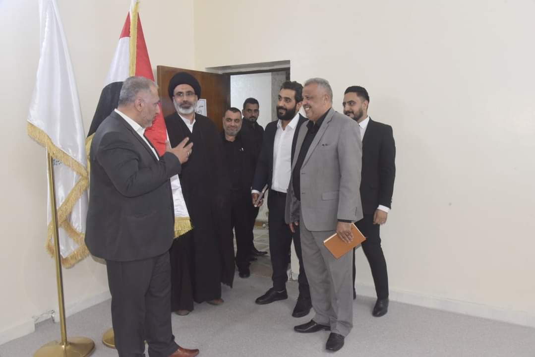 الأمين العام للمزاراتِ يتفقدُ عدداً من أقسام الأمانة العامّة ويطلعُ على سيرِ العمل فيها