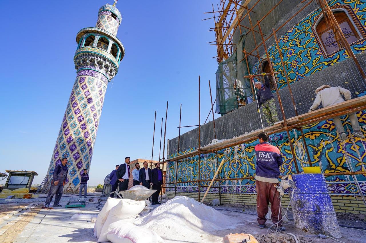 قُبة ريحانة الإمام المُجتبى (عليه السَّلام) تكتسي حُلةً جديدةً