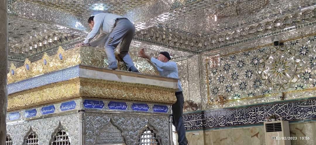 مراحل مُتقدمة في عملِ شباك السيدة خديجة بنت الإمام علي (عليه السَّلام)