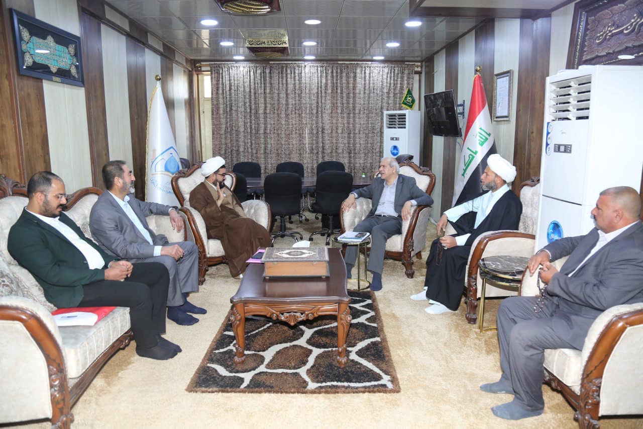 السيد نائب الأمين العام للمزاراتِ يلتقي بالسادة الأمناء الخاصين لمزاراتِ العاصمة بغداد ويبحث تقديم الدعم اللازم لعملهم