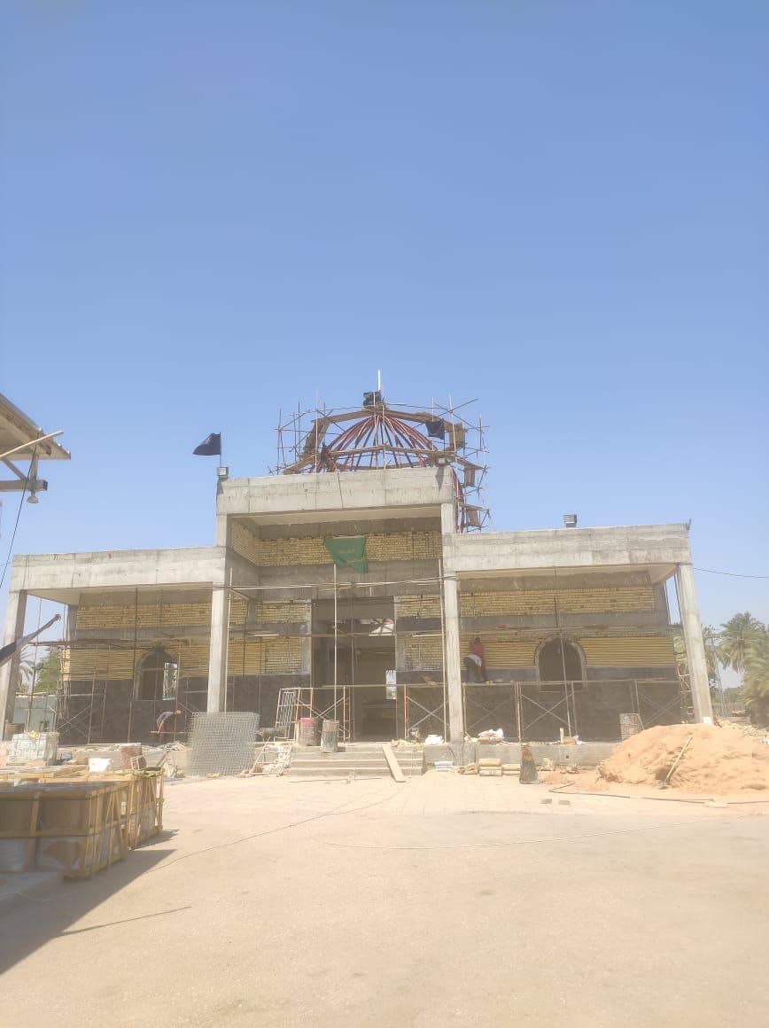 مُحققاً نسب إنجاز مُتقدمة … استمرار العمل في مشروع إعادة إعمار مزار عبد الله بن زيد (رضوان الله تعالى عليه)