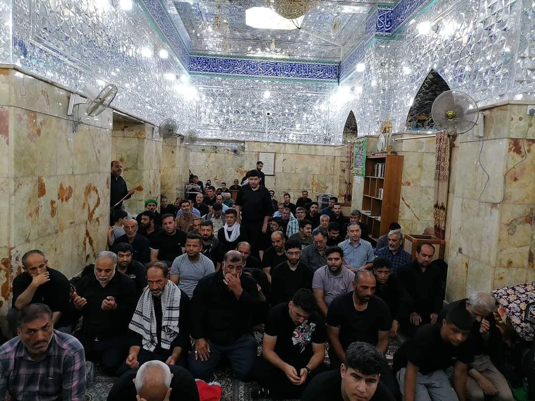 حشود الزائرين من داخل وخارج العراق تتوافد إلى مزارِ كُميل بن زياد (رضوان الله تعالى عليه) في ذكرى وفاة الرسول الأعظم (صلى الله عليه وآله وسلم)