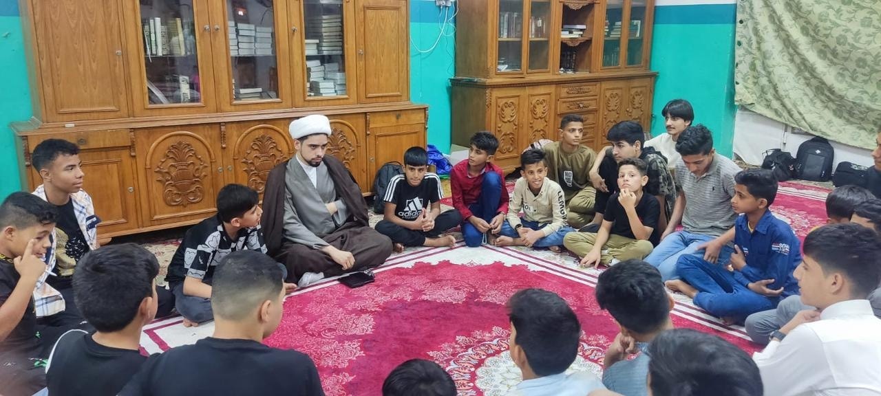 أمانة مزار كُميل بن زياد النخعي (رضوان الله تعالى عليه) تَستقبل وفداً من شباب مُحافظة البصرة