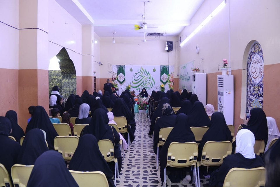 محفلٌ نسوي بمُناسبةِ عيد الغدير الأغر تُقيمه الأمانة الخاصّة لمزارِ السيد تاج الدين الآوي (رضوان الله تعالى عليه) ضمن فعاليات أسبوع الغدير