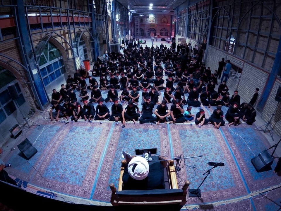 احياءُ ذكرى شهادةِ رابعِ أئمةِ اهلِ البيتِ الأطهارِ في مزارِ القاسمِ بن الإمامِ الكاظمِ ( عليه السلام)