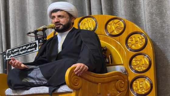 منبر مزار نبي الله ذي الكفل ( عليه السلامُ) ينعى الإمام.. والمآذن تردد حُزن الصادق (عليه السلامُ)