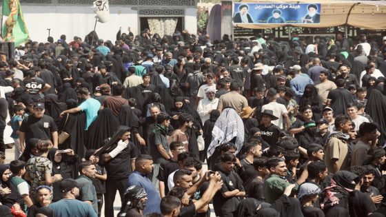 فيض متواصل بالعطاء يواكب الحشود الزائرة لإحياء وفاة سيّد الكائنات