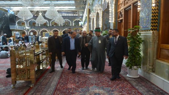 الأمانةُ العامة للمزاراتِ الشيعية الشريفة تعززُ الوعيَ الحضاري للطلبةِ الدوليين ببرنامجٍ تعريفي في العتباتِ المقدسة