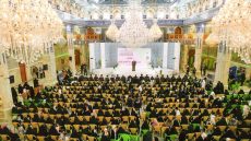 ألفُ زهرةٍ على أعتاب الطاعة أمانة مزار العلوية شريفة بنت الإمام الحسن (عليه السلام) في بابل تحتفي بتكليف 1000 فتاة في مهرجان إيماني مُهيب.