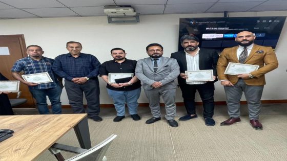 بالتعاون مع قسم الإعلام والعلاقات العامة.. ديوان الوقف الشيعي يُقيم دورة تخصصية في (Adobe InDesign)